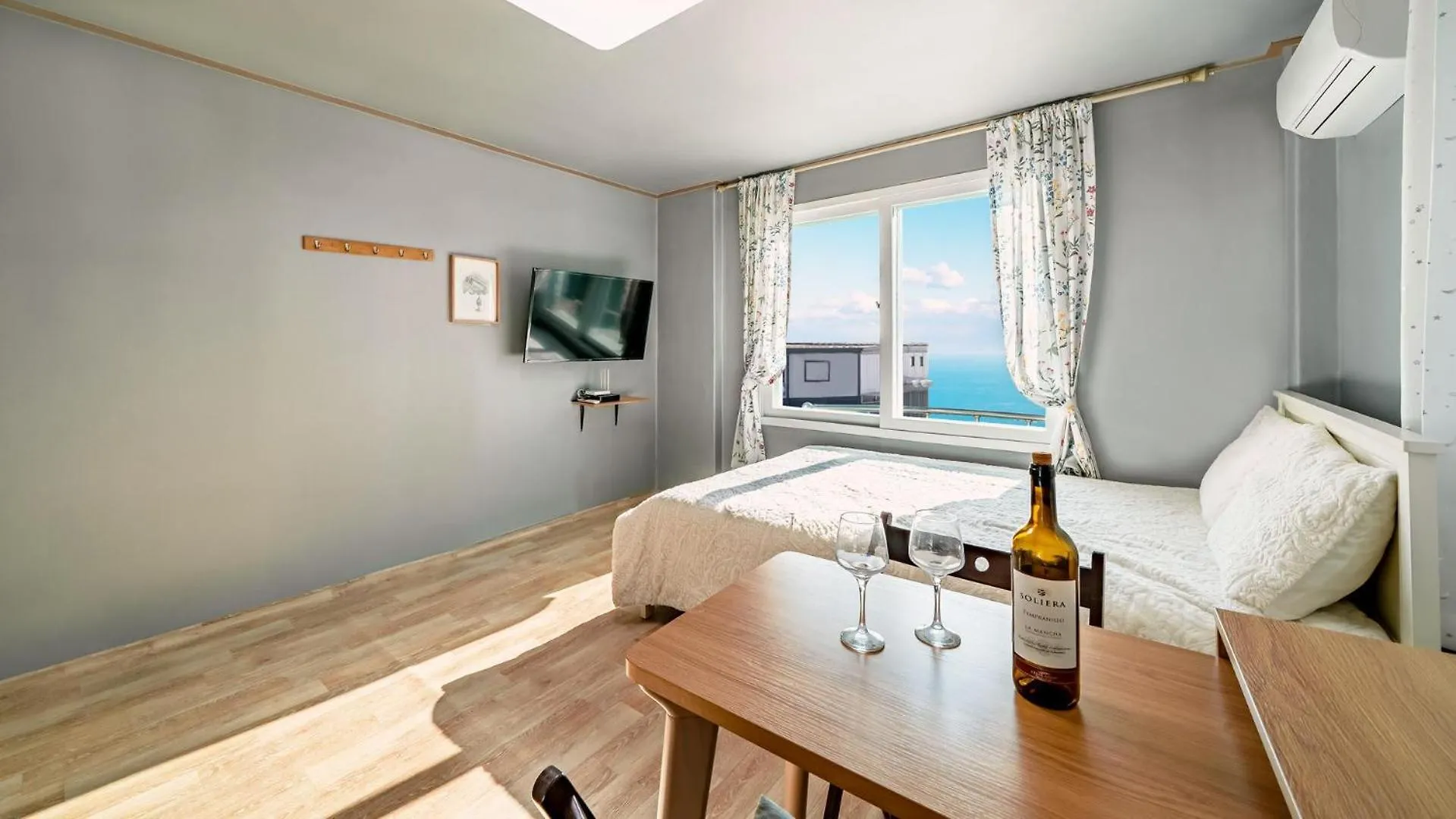 Ganghwa Haemolupension Incheon South Korea